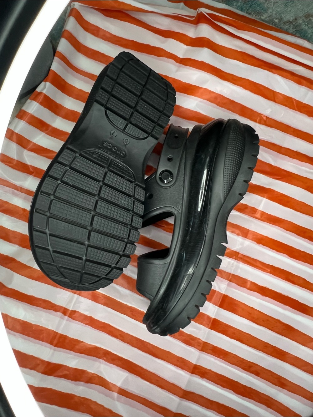 Crocs Women's Black Classic Comfort Slide Sandals - Picture 6 of 6